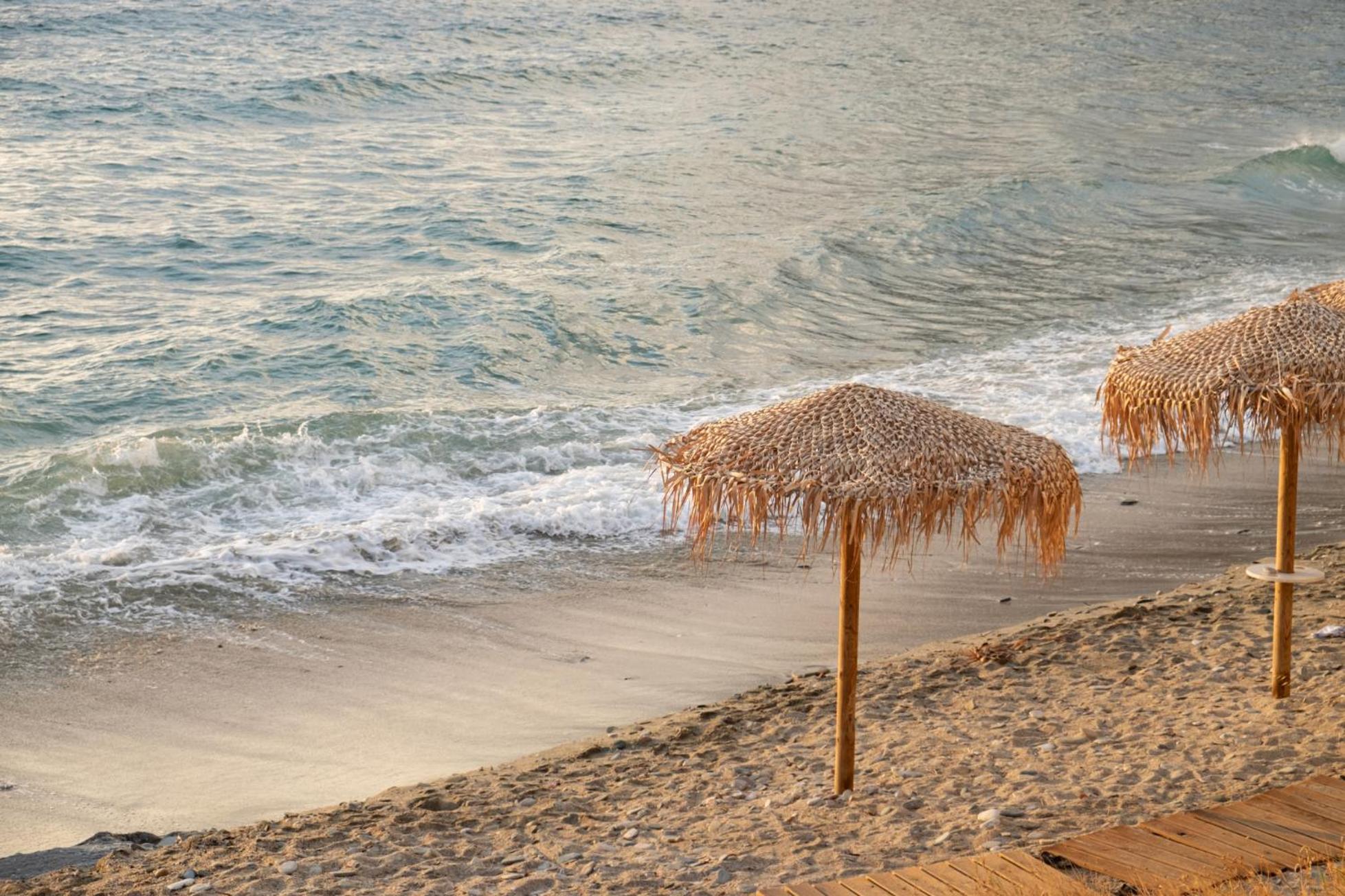 Votsalo Seaside Villa Piso Gialia ภายนอก รูปภาพ